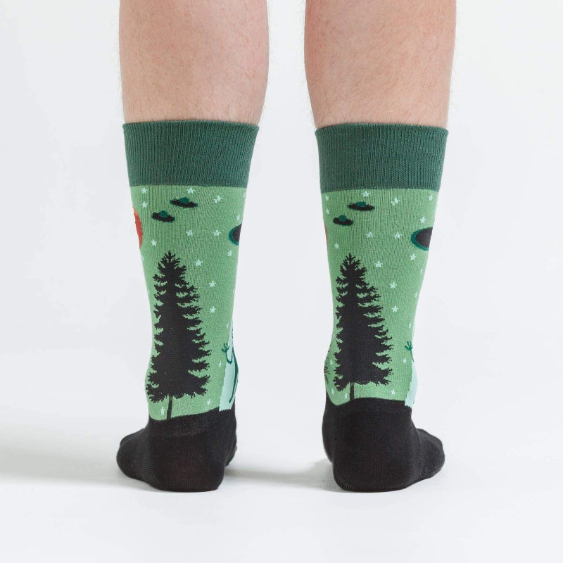 Sock It To Me I Believe Men's Crew Socks - Image 4